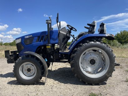 Минитрактор ДТЗ 244