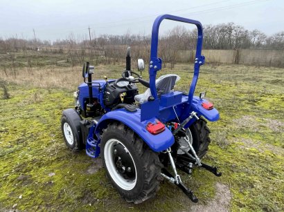 Минитрактор Файтер Т-254RD с козырьком